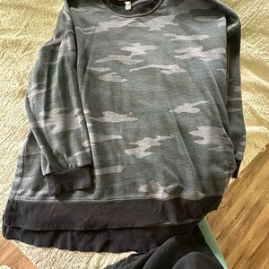 Old Navy Camouflage Tunic Sweatshirt